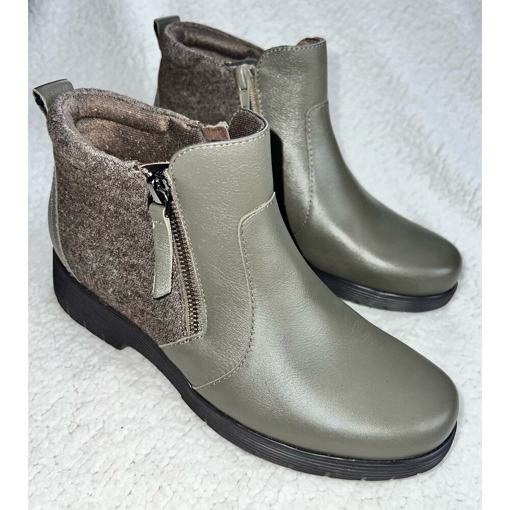 Munro Bonnie Women Green Leather Ankle Booties - Size 6 - K10
